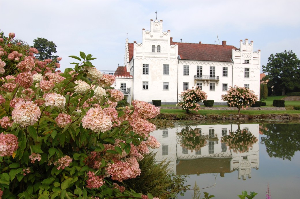 Vanås slott i septemberljus