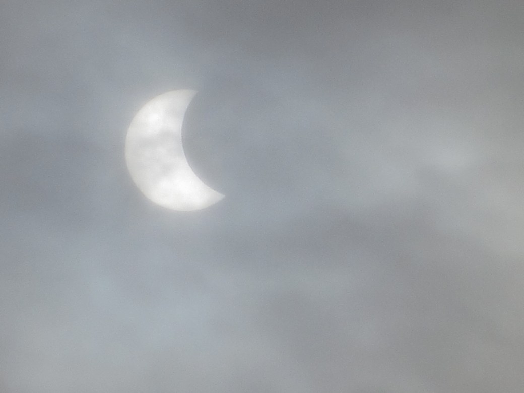 Partiell solförmörkelse 09.45-10.45 014