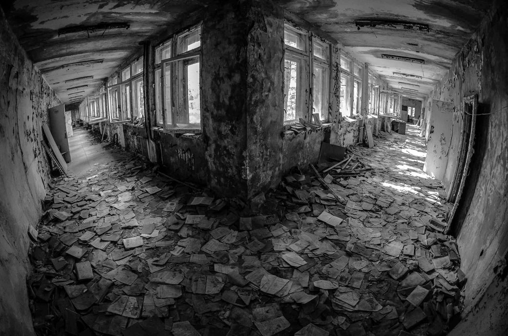 Paper_Hall_BW